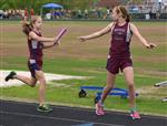 Lady Wolves handoff 
